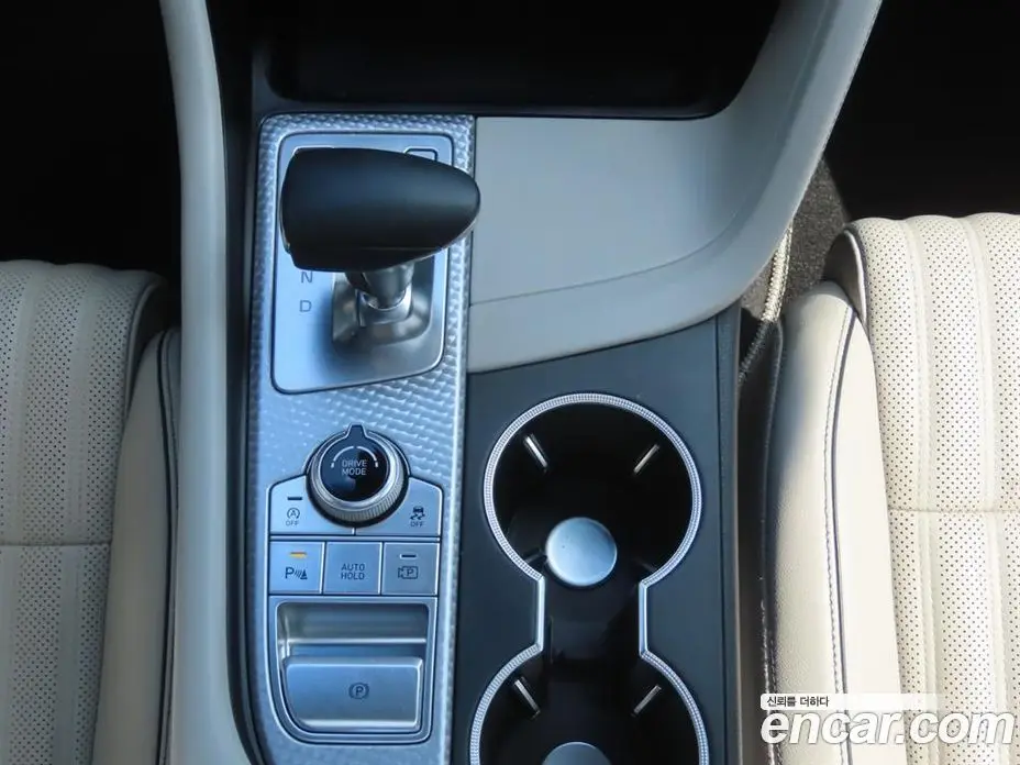 Genesis G70 2022 3.3 автомат (гидро), фото 13