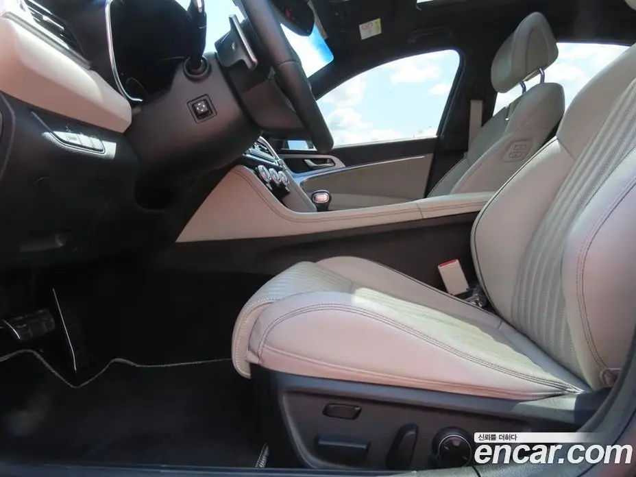 Genesis G70 2022 3.3 автомат (гидро), фото 16