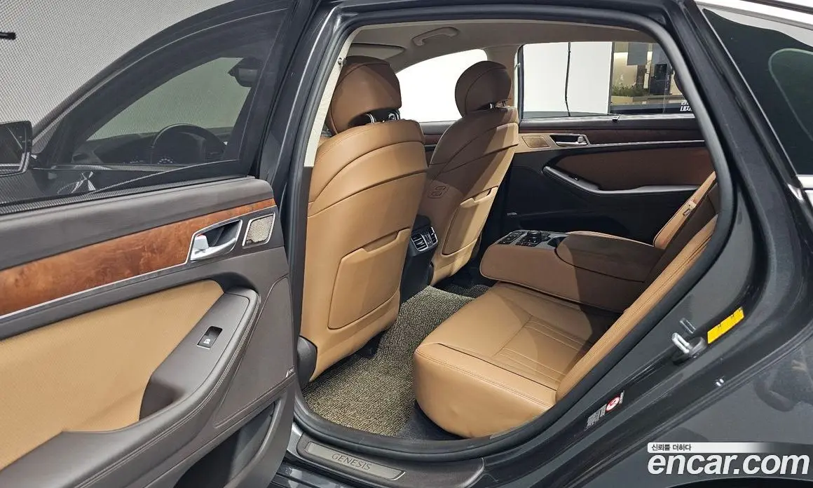 Genesis G80 2019 3.3 автомат (гидро), фото 18 Genesis G80 2019 3.3 автомат (гидро), фото 18