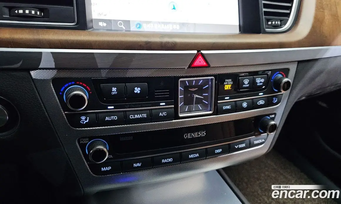 Genesis G80 2019 3.3 автомат (гидро), фото 25 Genesis G80 2019 3.3 автомат (гидро), фото 25