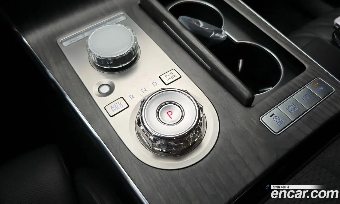 Genesis G80 2025 2.5 автомат (гидро), фото 9