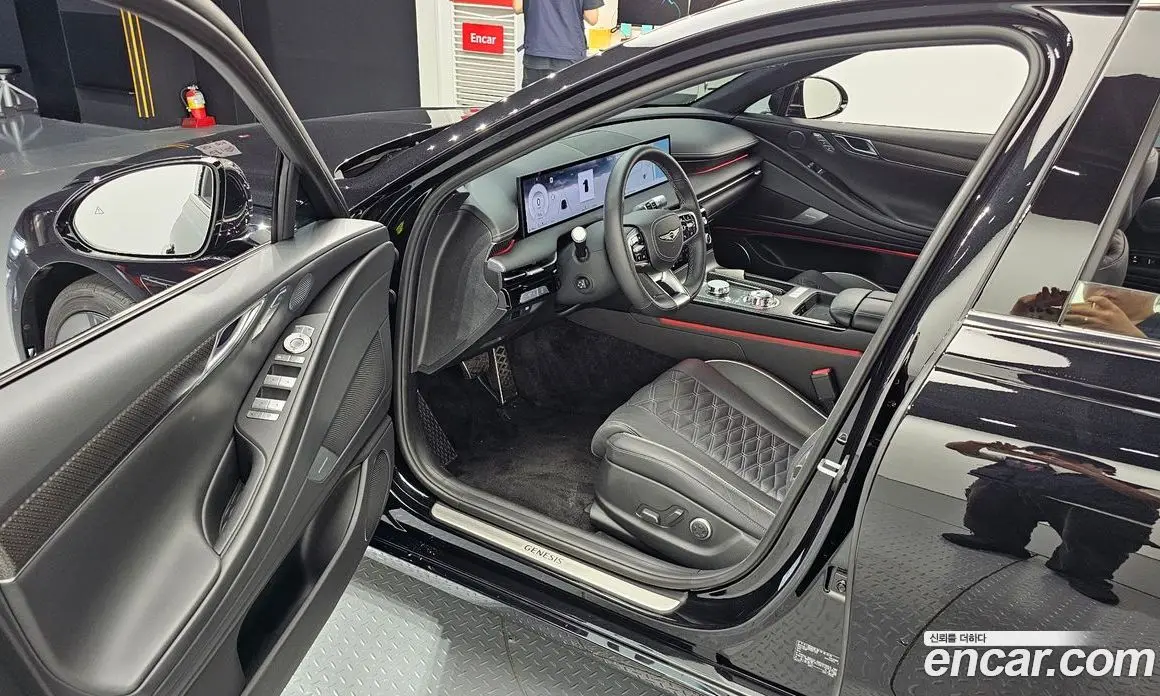 Genesis G80 2025 3.5 автомат (гидро), фото 13