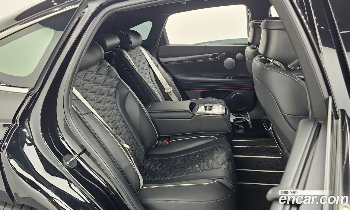 Genesis G80 2025 3.5 автомат (гидро), фото 16
