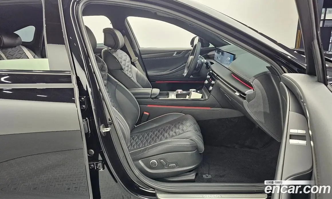 Genesis G80 2025 3.5 автомат (гидро), фото 17