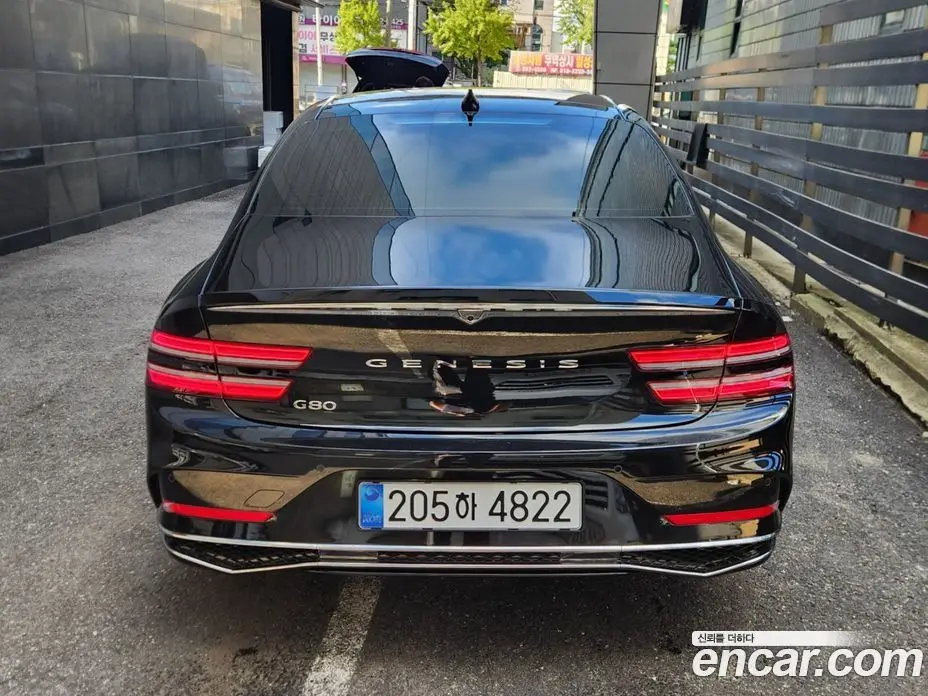 Genesis G80 2025 2.5 автомат (гидро), фото 4 Genesis G80 2025 2.5 автомат (гидро), фото 4
