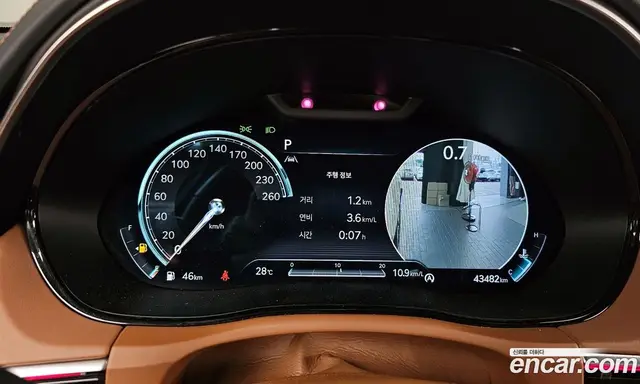Genesis GV70 2022 2.5 автомат (гидро), миниатюра 11