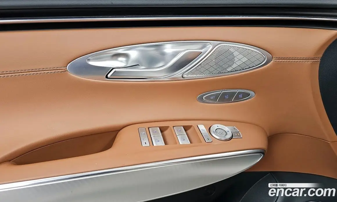 Genesis GV70 2022 2.5 автомат (гидро), фото 30