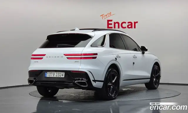 Genesis GV70, 2024, 33 106 км