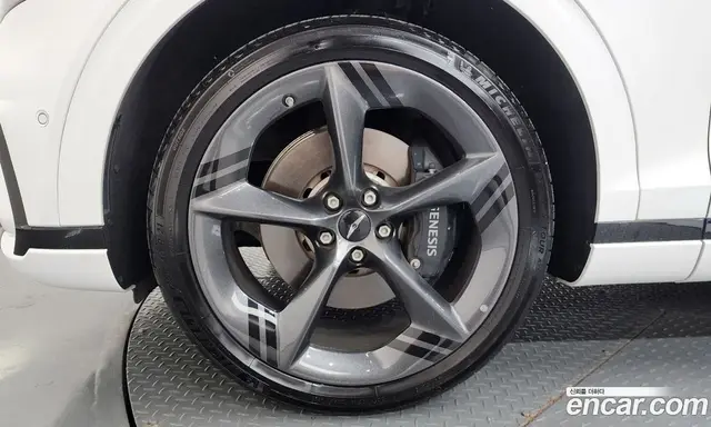 Genesis GV70 2024 2.5 автомат (гидро), миниатюра 4 Genesis GV70 2024 2.5 автомат (гидро), миниатюра 4