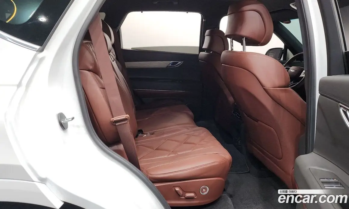 Genesis GV80 2024 2.5 автомат (гидро), фото 17