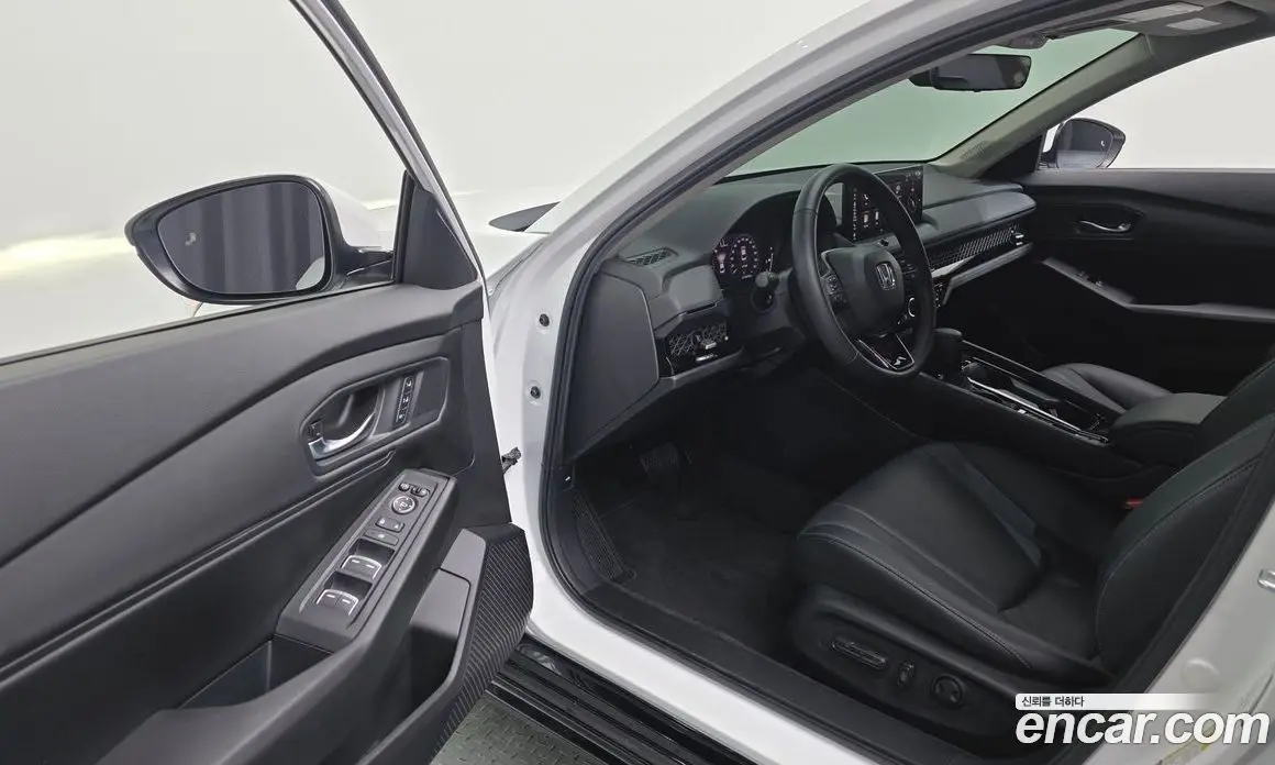 Honda Accord 2024 1.5 автомат (гидро), фото 18 Honda Accord 2024 1.5 автомат (гидро), фото 18