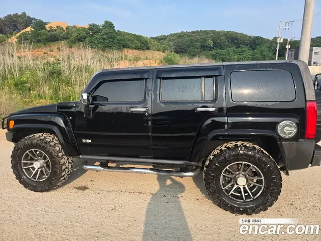 Hummer H3, 2008, 215 000 км Hummer H3, 2008, 215 000 км