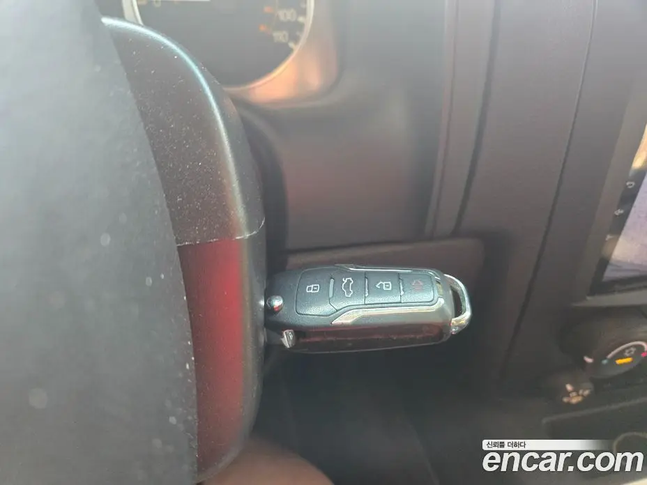 Hummer H3 2008 3.7 автомат (гидро), фото 14 Hummer H3 2008 3.7 автомат (гидро), фото 14