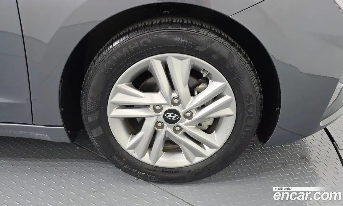Hyundai Avante 2019 1.6 автомат (гидро), фото 7 Hyundai Avante 2019 1.6 автомат (гидро), фото 7