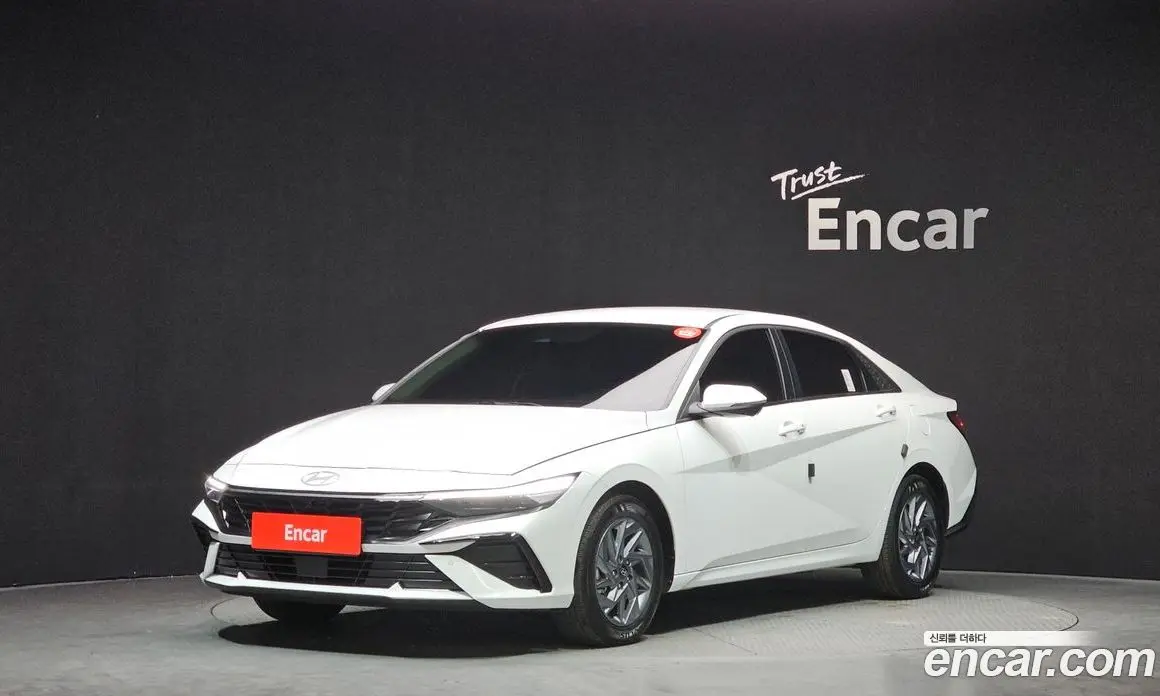 Hyundai Avante 2024 1.6 автомат (гидро), фото 1 Hyundai Avante 2024 1.6 автомат (гидро), фото 1