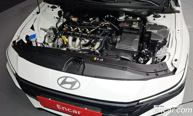 Hyundai Avante 2024 1.6 автомат (гидро), миниатюра 6 Hyundai Avante 2024 1.6 автомат (гидро), миниатюра 6