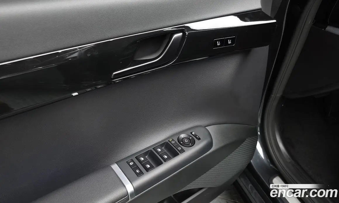 Hyundai Grandeur 2022 2.5 автомат (гидро), фото 30 Hyundai Grandeur 2022 2.5 автомат (гидро), фото 30