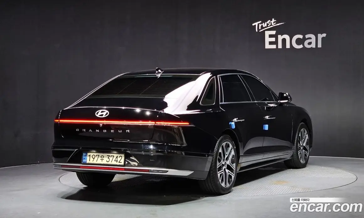 Hyundai Grandeur 2022 2.5 автомат (гидро), фото 2 Hyundai Grandeur 2022 2.5 автомат (гидро), фото 2