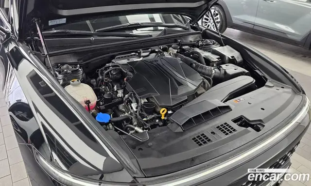 Hyundai Grandeur 2023 3.5 автомат (гидро), миниатюра 6