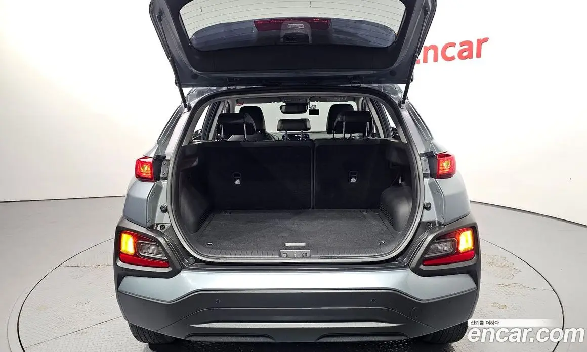 Hyundai Kona 2020 1.6 автомат (гидро), фото 23