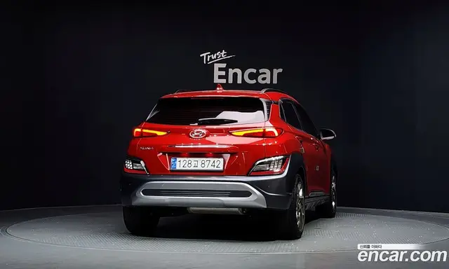 Hyundai Kona 2022 1.6 автомат (гидро), миниатюра 4
