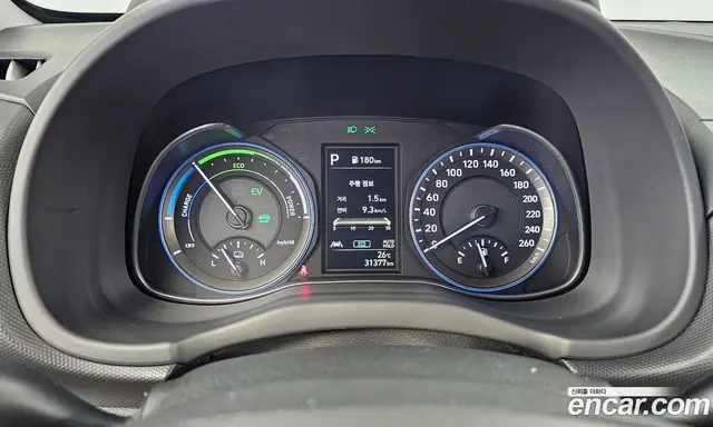 Hyundai Kona 2022 1.6 автомат (гидро), миниатюра 8