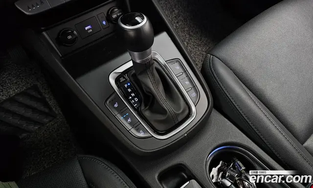 Hyundai Kona 2022 1.6 автомат (гидро), миниатюра 9