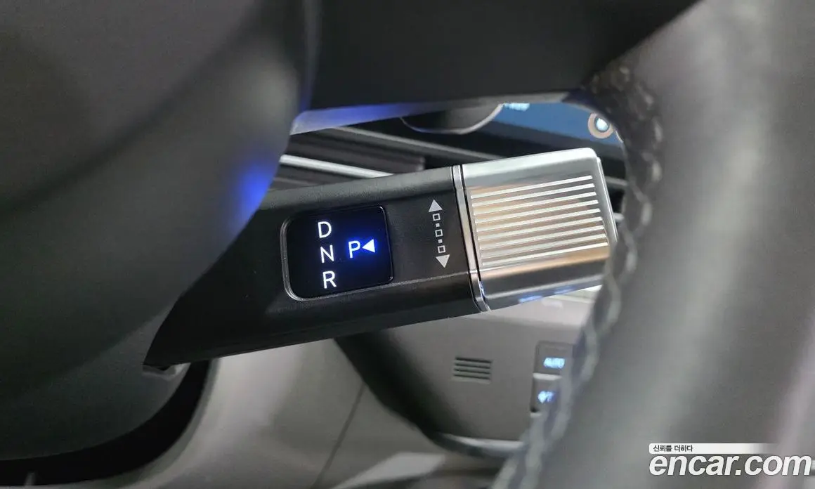 Hyundai Kona 2023 0.2 автомат (гидро), фото 12