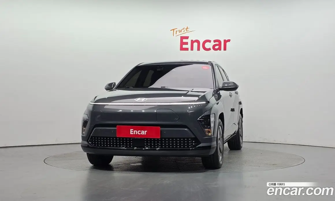 Hyundai Kona 2023 0.2 автомат (гидро), фото 3