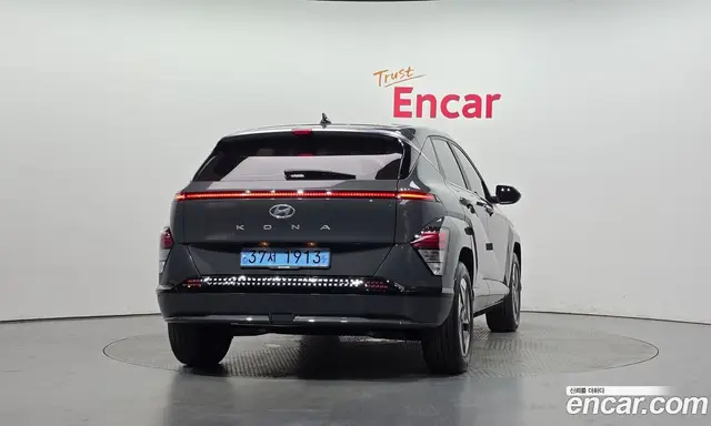 Hyundai Kona 2023 0.2 автомат (гидро), миниатюра 4