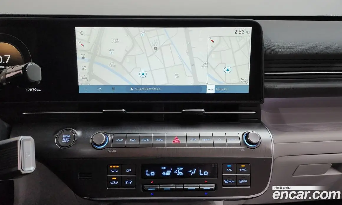 Hyundai Kona 2024 1.6 автомат (гидро), фото 13