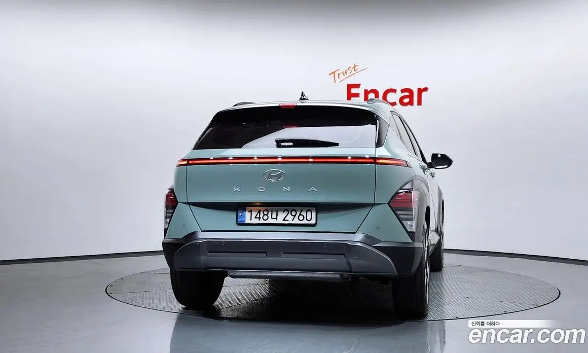 Hyundai Kona 2024 1.6 автомат (гидро), фото 4
