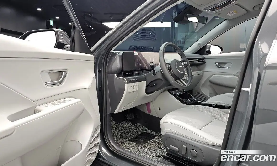 Hyundai Kona 2026 1.6 автомат (гидро), фото 13