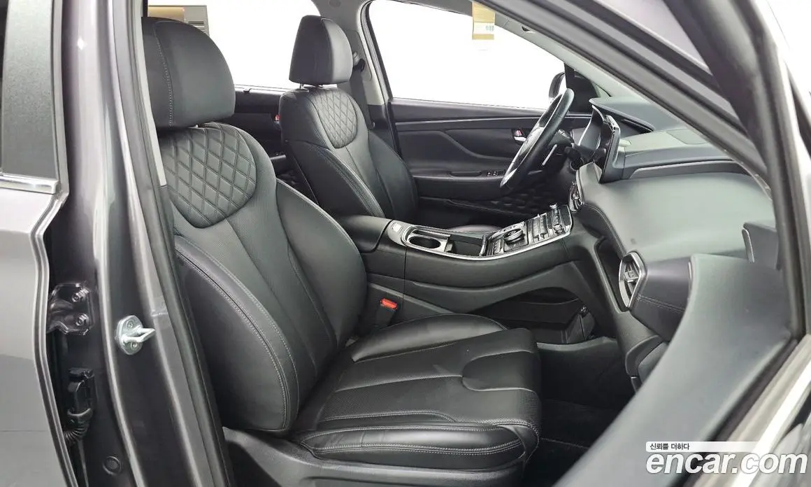 Hyundai Santa Fe 2022 2.2 автомат (гидро), фото 16