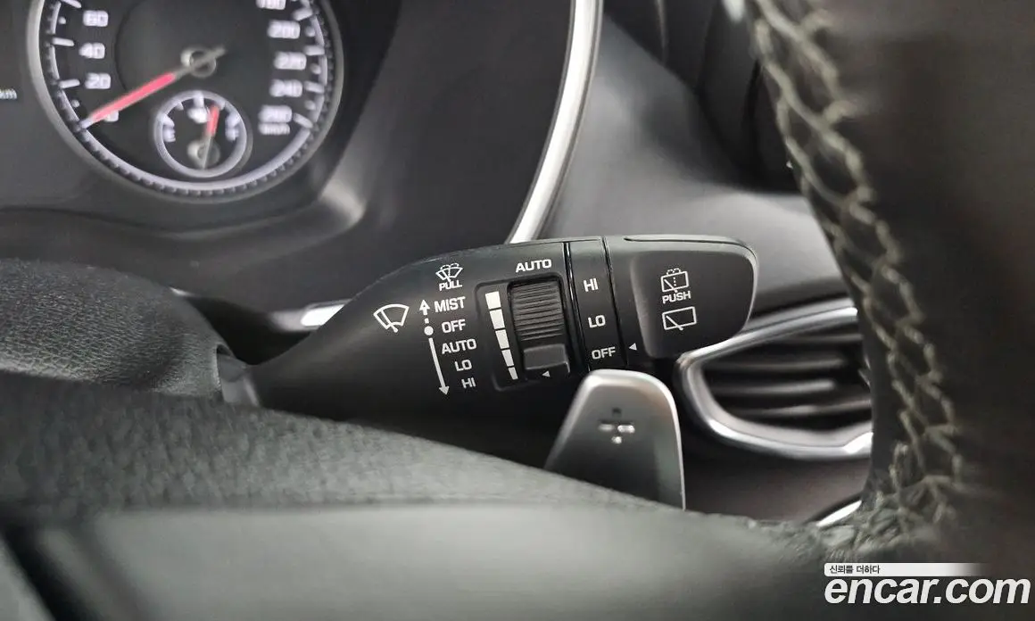 Hyundai Santa Fe 2022 2.2 автомат (гидро), фото 21