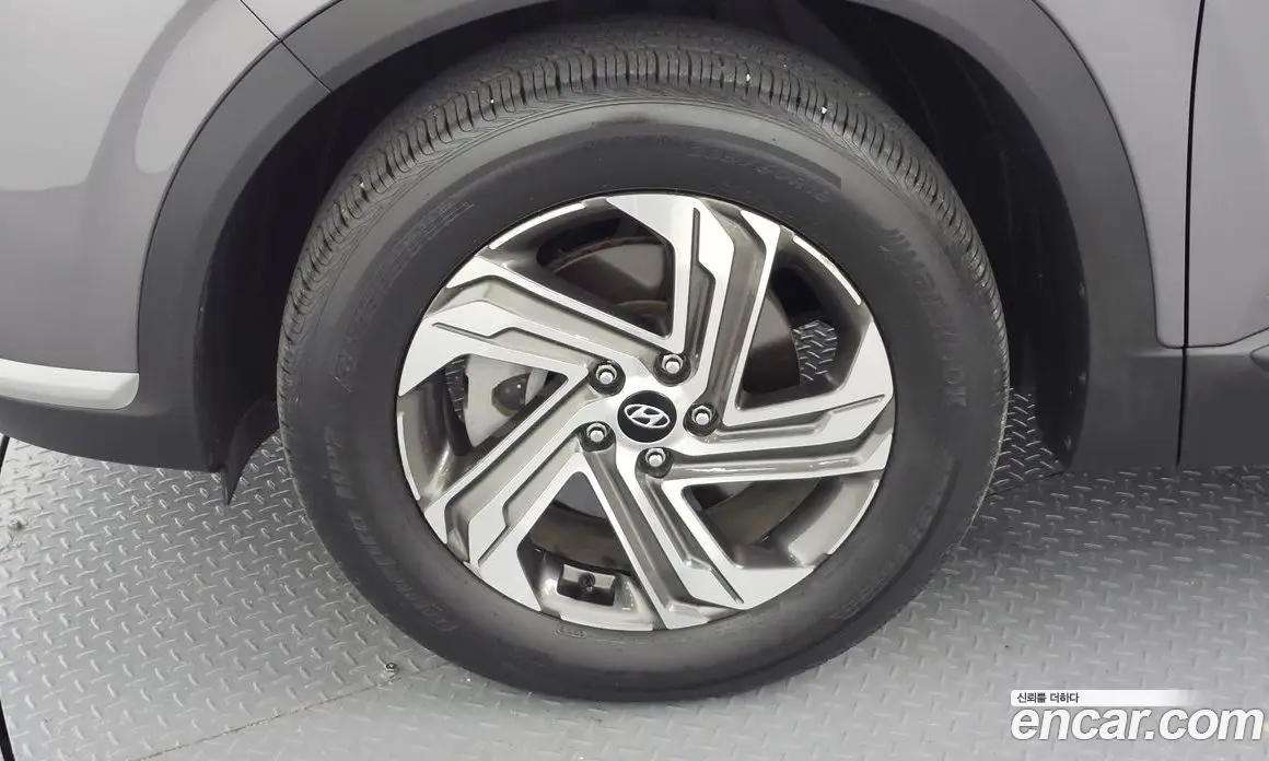 Hyundai Santa Fe 2022 2.2 автомат (гидро), фото 5