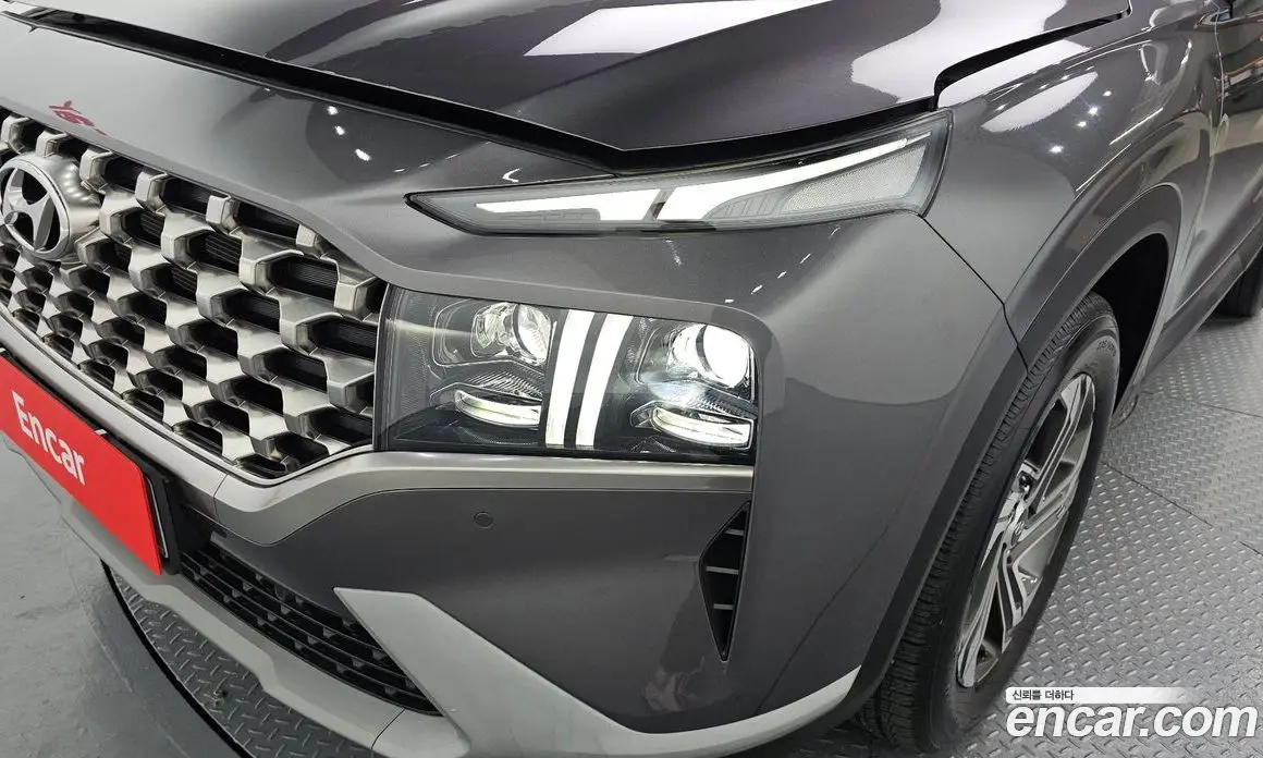 Hyundai Santa Fe 2022 2.2 автомат (гидро), фото 8