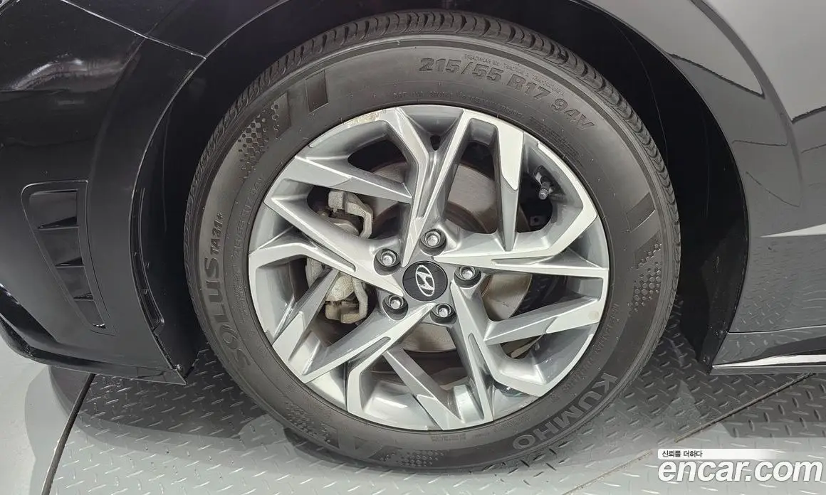 Hyundai Sonata 2022 2.0 автомат (гидро), фото 5