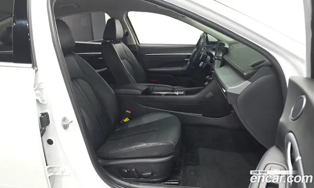 Hyundai Sonata 2025 1.6 автомат (гидро), миниатюра 11