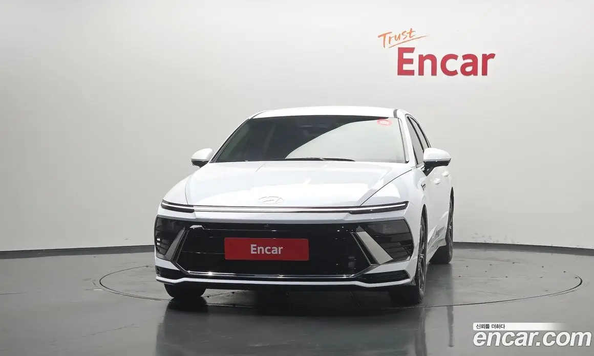 Hyundai Sonata 2025 1.6 автомат (гидро), фото 3