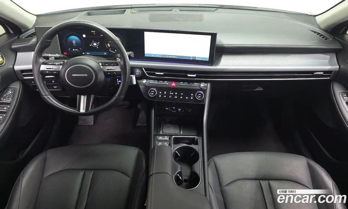 Hyundai Sonata 2025 1.6 автомат (гидро), фото 7