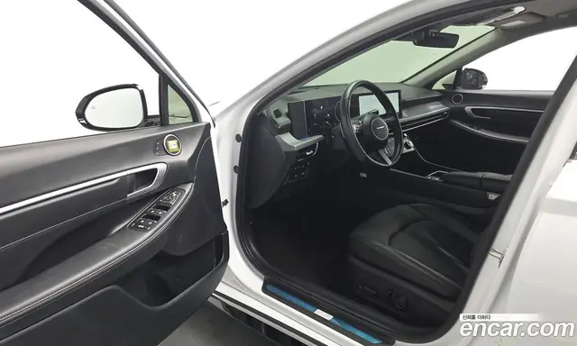 Hyundai Sonata 2025 1.6 автомат (гидро), миниатюра 10