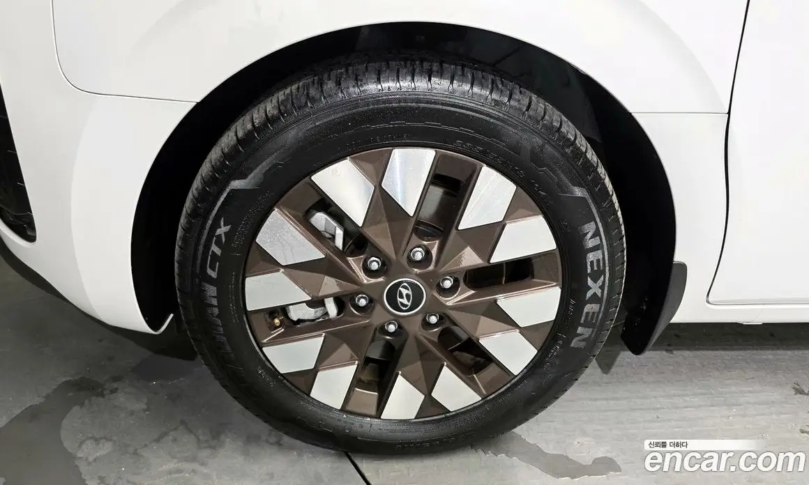 Hyundai Staria 2024 2.2 автомат (гидро), фото 5 Hyundai Staria 2024 2.2 автомат (гидро), фото 5