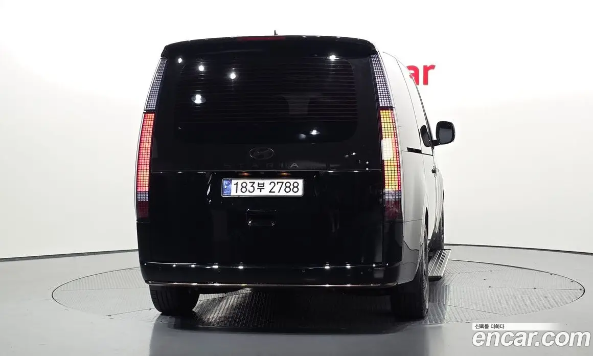 Hyundai Staria 2024 1.6 автомат (гидро), фото 4