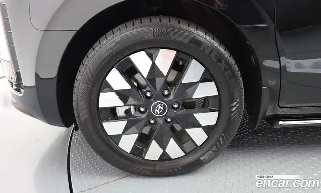 Hyundai Staria 2024 1.6 автомат (гидро), миниатюра 5
