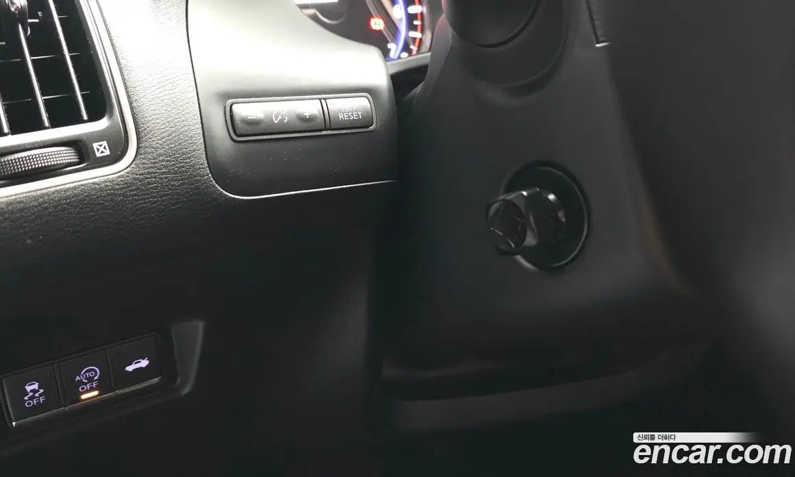 Infiniti Q50 2015 2.1 автомат (гидро), фото 17 Infiniti Q50 2015 2.1 автомат (гидро), фото 17