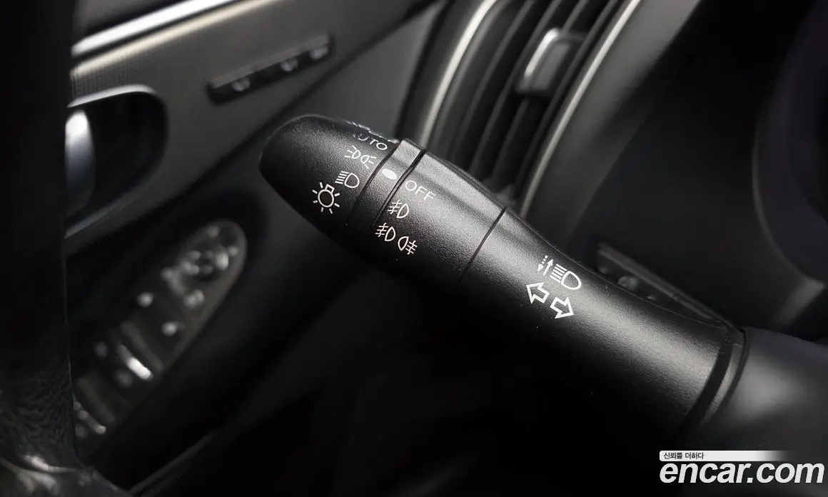 Infiniti Q50 2015 2.1 автомат (гидро), фото 18 Infiniti Q50 2015 2.1 автомат (гидро), фото 18