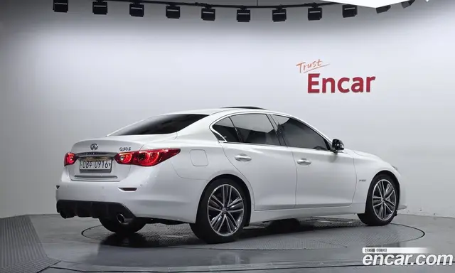 Infiniti Q50 2015 3.5 автомат (гидро), миниатюра 2