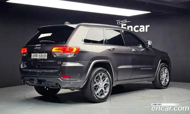 Jeep Cherokee 2019 3.6 автомат (гидро), миниатюра 2 Jeep Cherokee 2019 3.6 автомат (гидро), миниатюра 2