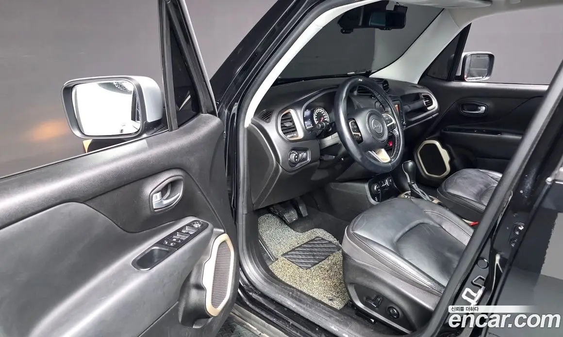 Jeep Renegade 2017 2.0 автомат (гидро), фото 13 Jeep Renegade 2017 2.0 автомат (гидро), фото 13